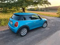 Gebraucht Mini Cooper D 116 PS (85 kW) 2016 Blau Kleinwagen