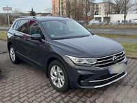 Gebraucht VW Tiguan Elegance 200 PS (147 kW) 2021 Grau SUV