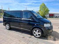 Second-hand VW Multivan 174 CP (127 kW) 2004 Negru Monovolum