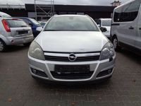 gebraucht Opel Astra Elegance 1.9 CDTI Klimaauto+Xenon+Tempomat+Shz+Pdc