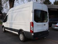 Second-hand Ford Transit 131 CP (96 kW) 2019 Alb Monovolum