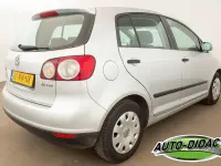 Używany VW Golf Plus Cross Trendline 116 KM (85 kW) 2005 Srebrny Minivan