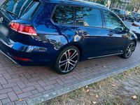 Gebraucht VW Golf VII 116 PS (85 kW) 2019 Blau Kombi