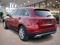 Gebraucht Mercedes GLC300e 320 PS (235 kW) 2022 Rot SUV
