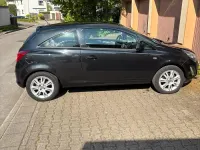 Gebraucht Opel Corsa 101 PS (74 kW) 2013 Schwarz Kleinwagen