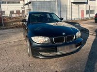 Gebraucht BMW 116 116 PS (85 kW) 2006 Schwarz Kleinwagen