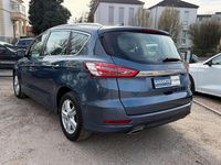 Gebraucht Ford S-MAX Titanium 190 PS (139 kW) 2020 Chromablau metallic Van / Kleinbus
