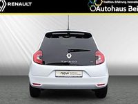 Gebraucht Renault Twingo Techno 60 kW (82 PS) 2023 Quarzweiß Kleinwagen