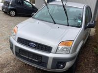 Gebraucht Ford Fusion Style 101 PS (74 kW) 2008 Silber Kleinwagen