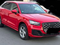 Gebraucht Audi Q2 Black Edition 116 PS (85 kW) 2019 Rot SUV