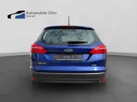 Gebraucht Ford Focus Cool & Connect 125 PS (91 kW) 2018 Blau Limousine