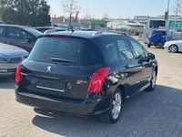 Gebraucht Peugeot 308 SW Active 111 PS (81 kW) 2012 Schwarz Kombi