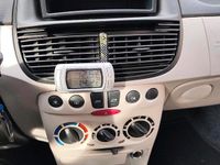 Gebraucht Fiat Punto 60 PS (44 kW) 2004 Silber Kleinwagen