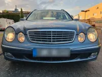 Gebraucht Mercedes E220 Elegance 150 PS (110 kW) 2003 Blau Kombi