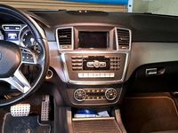 Gebraucht Mercedes ML250 204 PS (150 kW) 2015 Weiß SUV