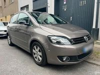 Gebraucht VW Golf VII Style 105 PS (77 kW) 2012 Beige Kleinwagen