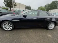 Gebraucht Jaguar XJ Portfolio 275 PS (202 kW) 2012 Blau Limousine