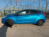 Gebraucht Ford Fiesta 101 PS (74 kW) 2016 Blau Kleinwagen