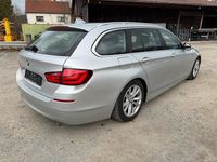Gebraucht BMW 523 204 PS (150 kW) 2010 Silber Kombi