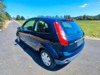 Gebraucht Ford Fiesta 69 PS (50 kW) 2007 Blau Kleinwagen