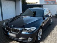 Gebraucht BMW 525 204 PS (150 kW) 2011 Blau Kombi