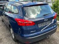 Usata Ford Focus Trend 95 CV (69 kW) 2015 Blu Station wagon