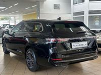 Gebraucht VW Passat 150 PS (110 kW) 2025 Schwarz Limousine