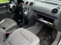 Usata VW Caddy Life 105 CV (77 kW) 2005 Argento Monovolume