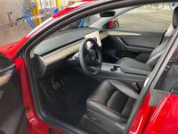 Gebraucht Tesla Model Y 378 kW (514 PS) 2022 Rot SUV