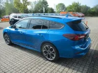 Gebraucht Ford Focus ST-Line X 155 PS (114 kW) 2023 Desert island blue Kombi