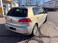 Gebraucht VW Golf VI Team 86 PS (63 kW) 2011 Silber Kleinwagen