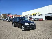 Gebraucht Mercedes ML320 224 PS (164 kW) 2007 Schwarz SUV