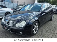 Gebraucht Mercedes C200 163 PS (119 kW) 2005 Schwarz Coupé