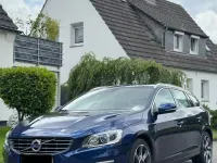 Gebraucht Volvo V60 Ocean Race 136 PS (100 kW) 2015 Blau Kombi