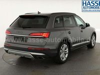Neu Audi Q7 Basis 231 PS (169 kW) 2025 Samurai grau metallic SUV