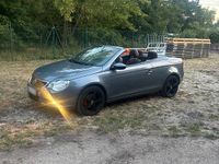 Gebraucht VW Eos 122 PS (89 kW) 2009 Grau Cabrio