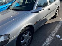 Gebraucht Opel Vectra 101 PS (74 kW) 1999 Silber Limousine