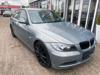 Gebraucht BMW 320 150 PS (110 kW) 2005 Arktis Limousine