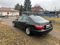 Gebraucht Mercedes E350 Avantgarde 292 PS (214 kW) 2009 Schwarz Limousine
