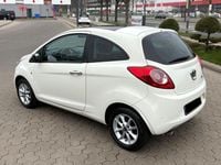 Gebraucht Ford Ka Titanium 69 PS (50 kW) 2015 Weiß Kleinwagen
