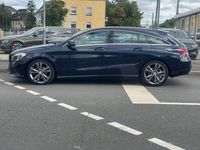 Gebraucht Mercedes CLA200 Shooting Brake 136 PS (100 kW) 2016 Blau Kombi
