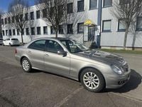 Second-hand Mercedes E300 Elegance 211 CP (155 kW) 2008 Berlinǎ