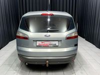 Gebraucht Ford S-MAX Titanium 140 PS (102 kW) 2009 Silber Van / Kleinbus