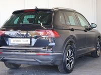 Gebraucht VW Tiguan Active 150 PS (110 kW) 2022 Schwarz SUV