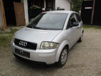 Gebraucht Audi A2 75 PS (55 kW) 2002 Silbersee/lichtsilber Kleinwagen