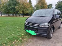 Second-hand VW Multivan 150 CP (110 kW) 2018 Negru Monovolum