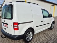 Gebraucht VW Caddy 75 PS (55 kW) 2011 Weiß Van / Kleinbus