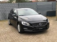 gebraucht Volvo V60 Kombi Linje Svart