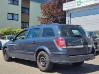 Gebraucht Opel Astra Edition 116 PS (85 kW) 2009 Grau Limousine