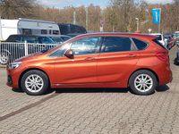 Gebraucht BMW 218 Advantage 140 PS (102 kW) 2018 Sunset orange Van / Kleinbus